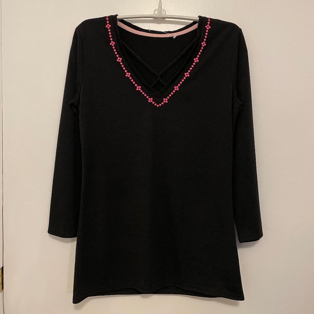 Embroidered Tee NWOT – Black Size S